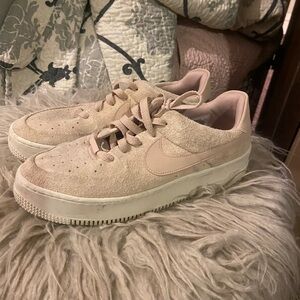 Nike Air Force Ones - Pink